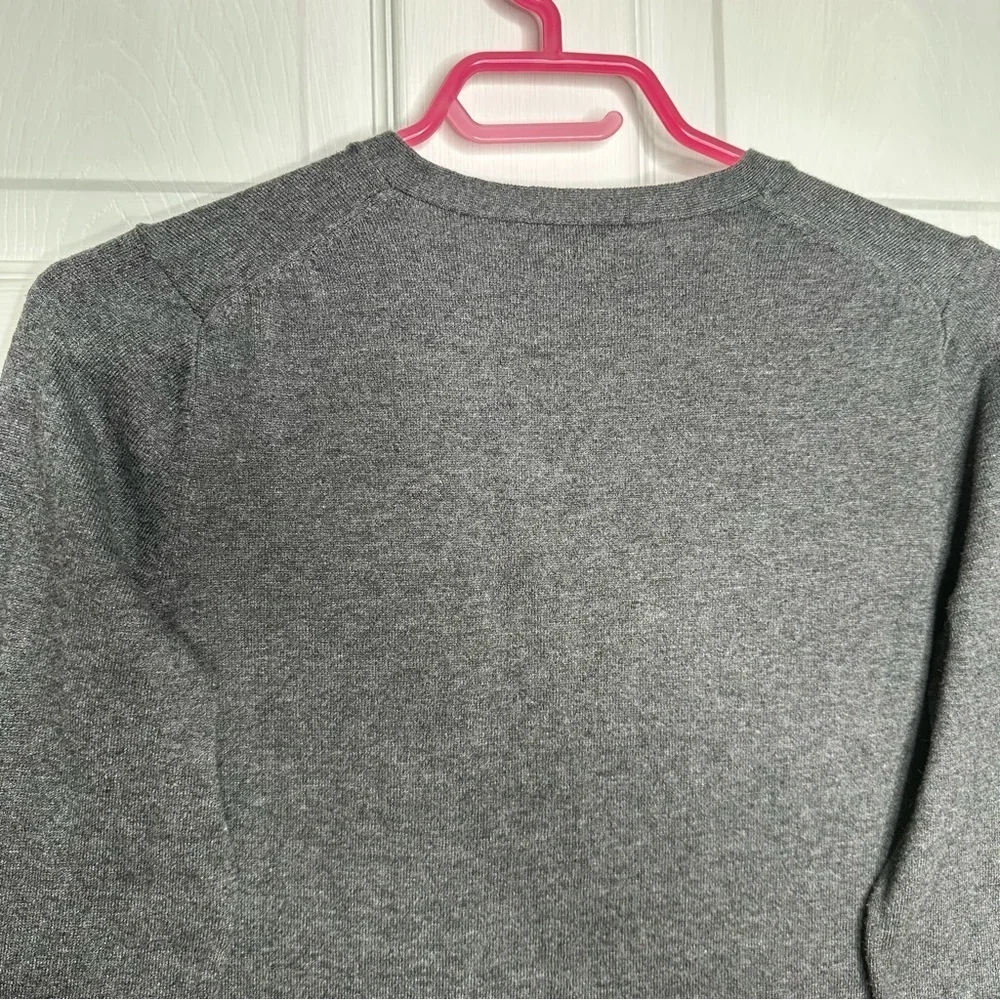 Old Navy Cardigan Grey Size Medium - Picture 15 of 16
